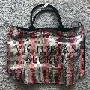 Victoria’s Secret tote